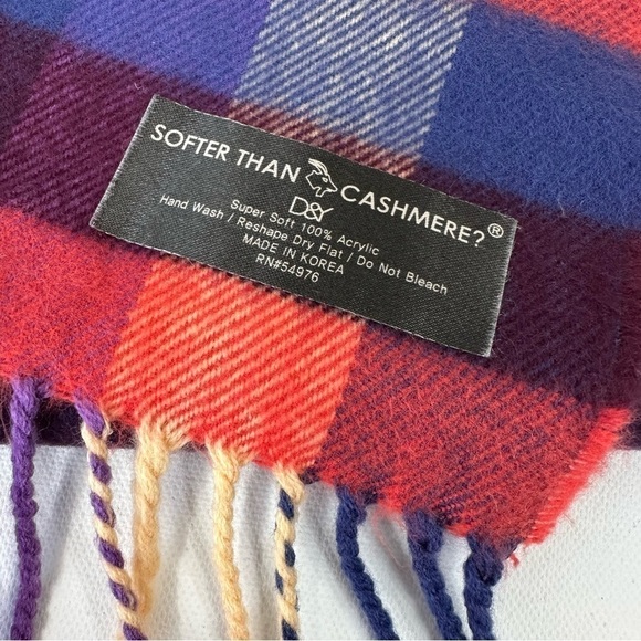 D&Y Unisex Classic Softer Than Cashmere Plaid Fringe Scarf - Picture 2 of 6